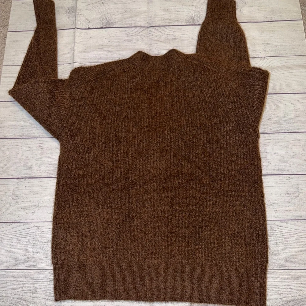 Women's Oak and Fort Brown Cardigan Sweater - Picture 4 of 4